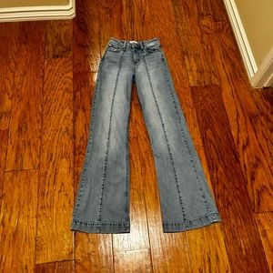 Shyanne wide leg jeans 25” waist 34” inseam